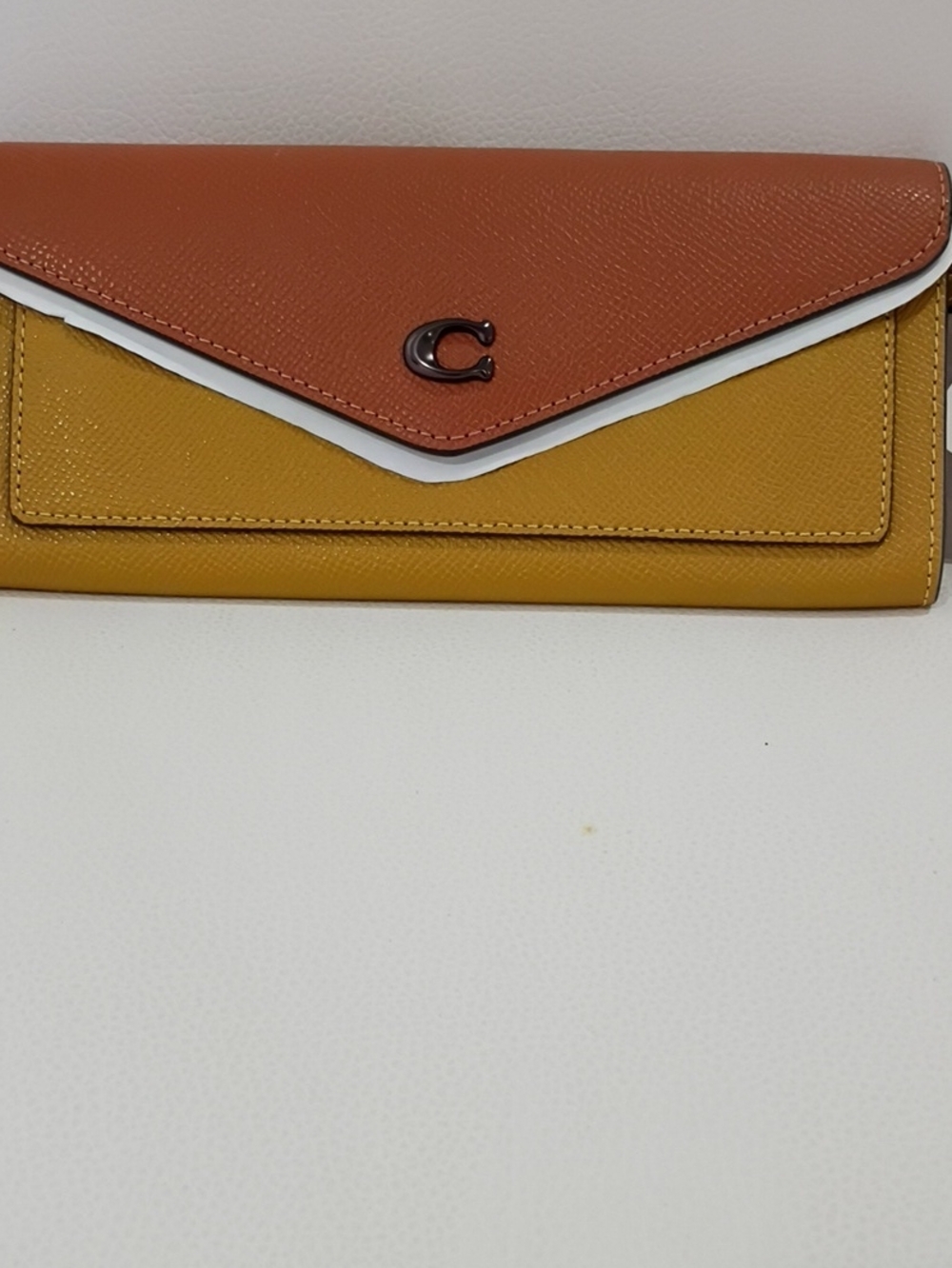 Coach Wyn Cross-grain Leather Envelope Wallet in Rust Brown & Mustard - Picture 2 of 8
